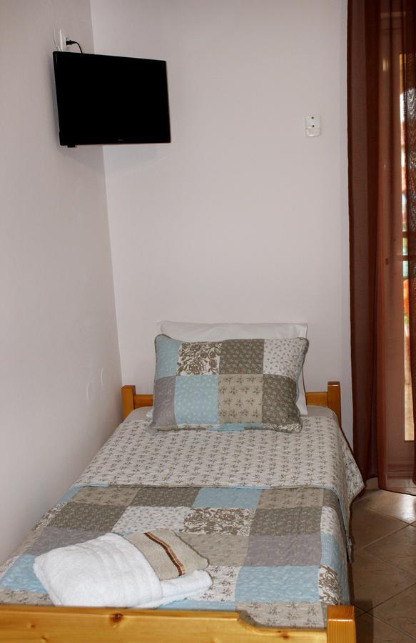 Souzana Rooms Nea Plagia Extérieur photo